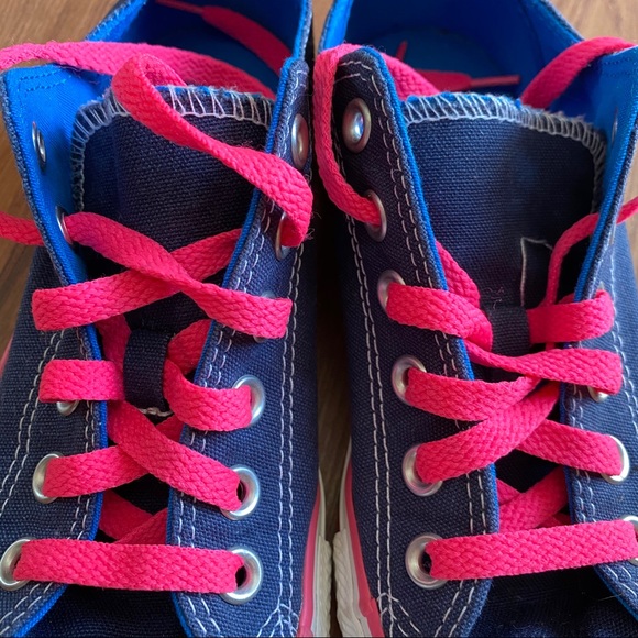 Navy Blue and Pink Low Top Converse - Picture 4 of 8